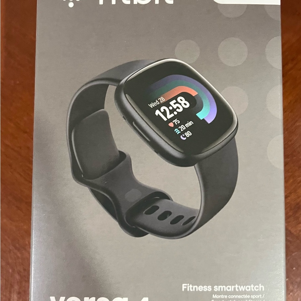 Fitbit Versa 4 Black Smartwatch